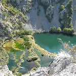 Πάρκο διακοπών Micanovi Dvori Mobile Village Zrmanja 4*