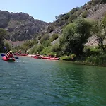 Micanovi Dvori Mobile Village Zrmanja Πάρκο διακοπών