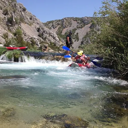 База отдыха Micanovi Dvori Mobile Village Zrmanja