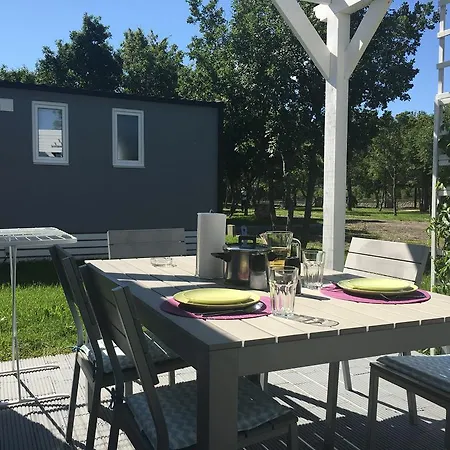 Micanovi Dvori Mobile Village Zrmanja