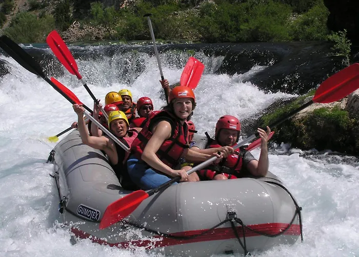 Micanovi Dvori Mobile Village Zrmanja 4* Obrovac