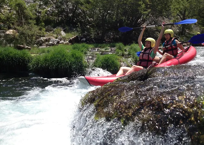 Micanovi Dvori Mobile Village Zrmanja 4* Obrovac