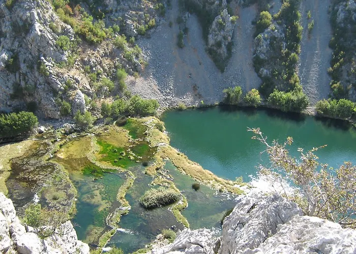 Park za odmor Micanovi Dvori Mobile Village Zrmanja 4*