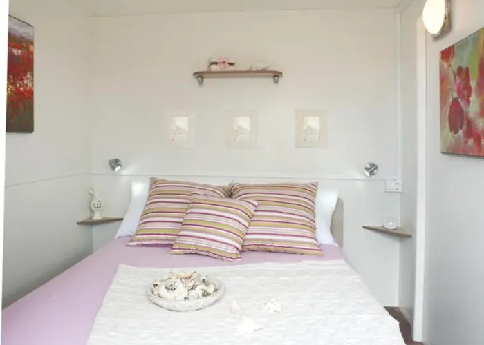 Park za odmor Micanovi Dvori Mobile Village Zrmanja 4*