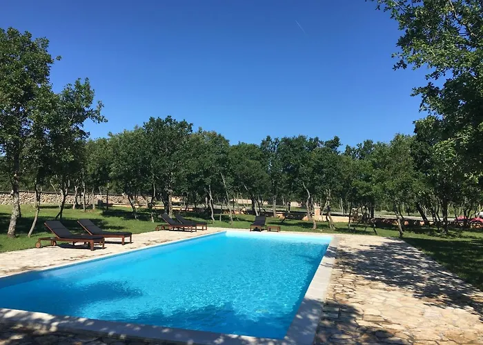 Micanovi Dvori Mobile Village Zrmanja Park za odmor