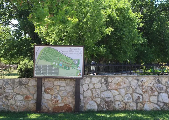 Micanovi Dvori Mobile Village Zrmanja 4*